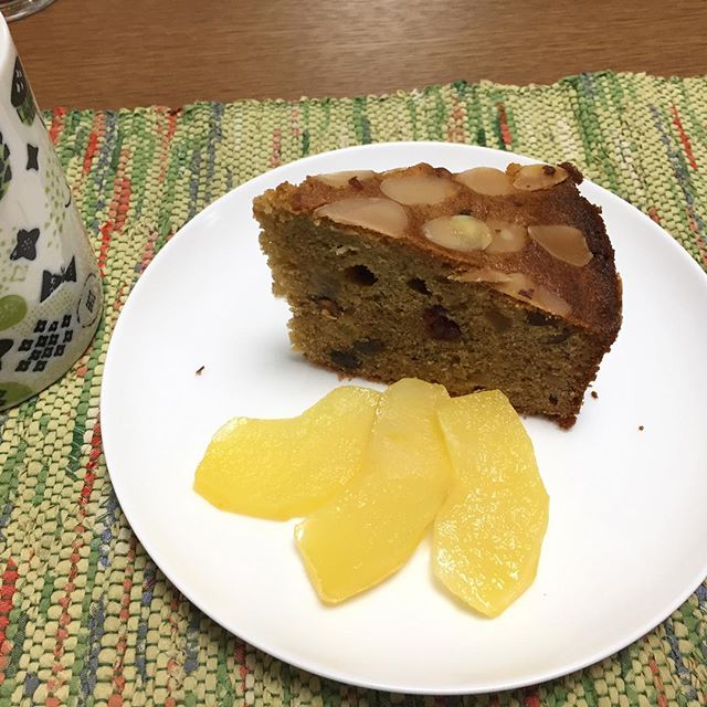 ケーキはちょびっとチンしたらうまーだった。